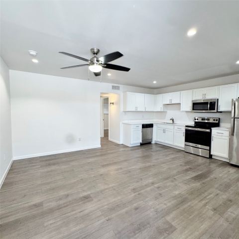 5010 San Jacinto Street 205, Dallas, TX 75206 — photo 2