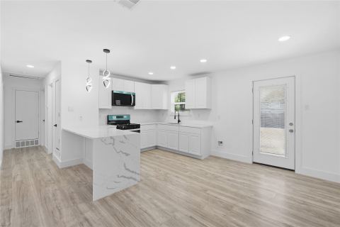1504 Daniel Drive, Arlington, TX 76010 — photo 3