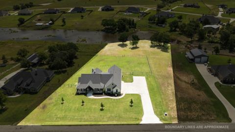 2028 Pinnell Prairie, Weatherford, TX 76088 — photo 2