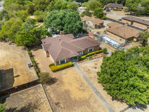 7235 Vecino Drive, Dallas, TX 75241 — photo 3