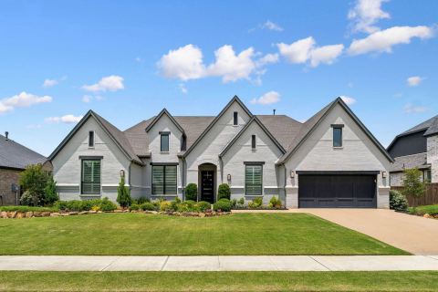 1960 Star Trace Parkway, Prosper