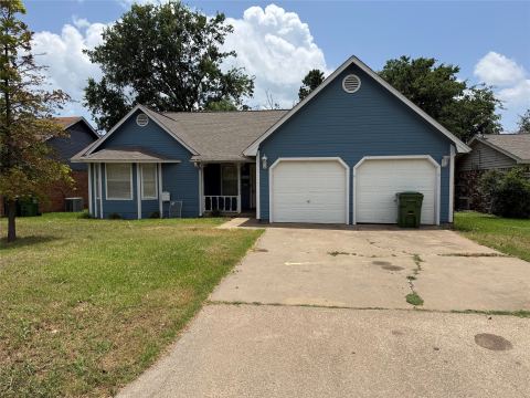 3406 NE 11TH Street, Mineral Wells, TX 76067 — photo 2