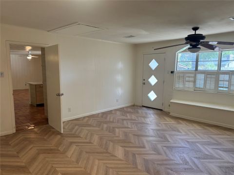 514 W Ridgewood Drive, Garland, TX 75041 — photo 2