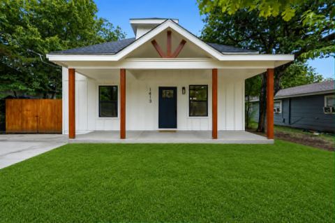 1413 N Wilhite Street, Cleburne