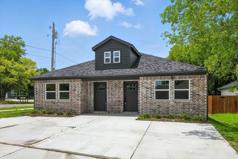 3206 Sayle Street 101 & 102, Greenville, TX 75401 — photo 2