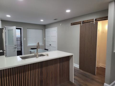 724 S Welch Street 4, Denton