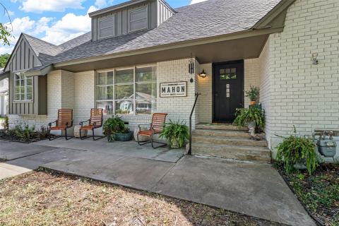 516 N Main Street N, Farmersville
