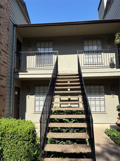 5335 BENT TREE FOREST Drive 288, Dallas