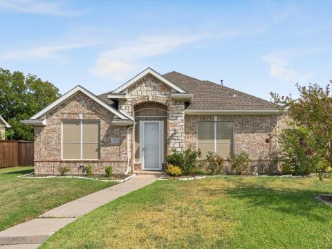 1420 Hudspeth Drive, Carrollton