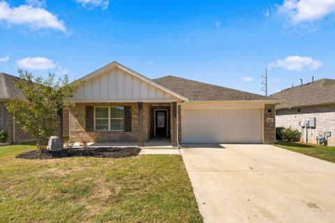 5117 Del Monte Drive, Denton