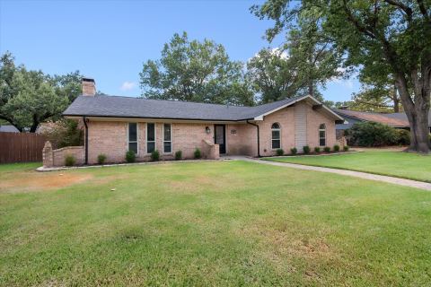 805 Laura Avenue, Corsicana, TX 75110 — photo 2