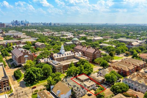 3212 Daniel Avenue D, University Park