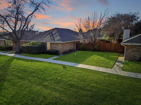 2306 Carol Good Lane, Carrollton, TX 75006 — photo 2