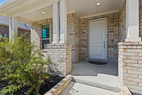 5317 Waterview Court, Haltom City, TX 76137 — photo 2
