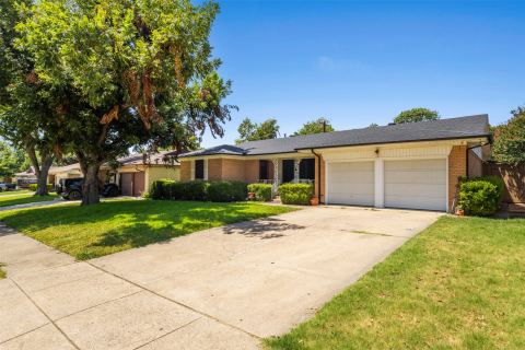 2505 Robin Lane, Garland, TX 75041 — photo 2