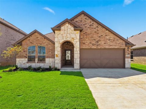 2504 Travis Street, Celina, TX 75009 — photo 3