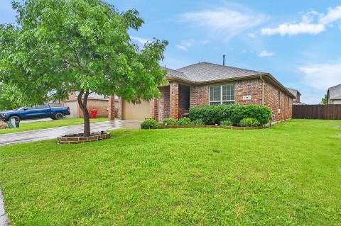 1512 Greenbrier Drive, Van Alstyne, TX 75495 — photo 3