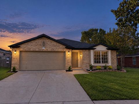 1309 Dundee Drive, Arlington, TX 76002 — photo 2