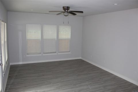 810 Dover, Pilot Point, TX 76258 — photo 3