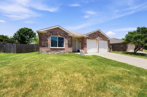 1409 Dundee Drive, Arlington, TX 76002 — photo 3