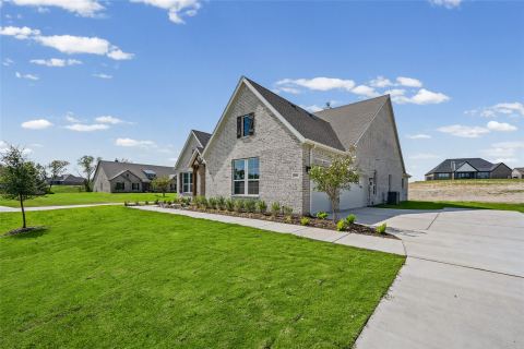 701 Water Side Drive, Van Alstyne, TX 75495 — photo 2