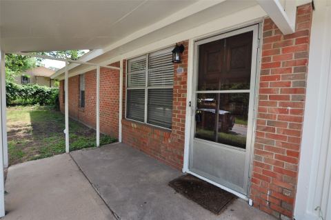 507 N Merrimac Street, Weatherford, TX 76086 — photo 2