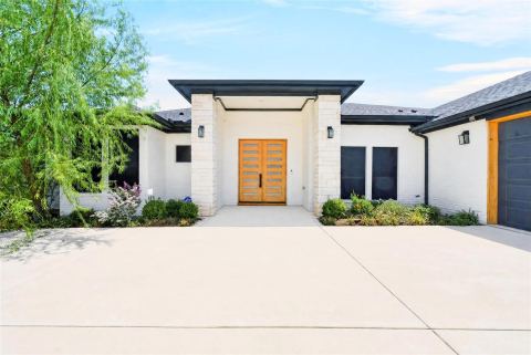 4013 Legend Trail, Granbury, TX 76049 — photo 3