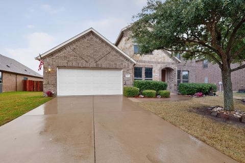 111 Thoroughbred Street, Waxahachie, TX 75165 — photo 2