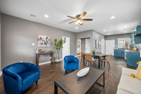 2505 Chester Avenue, Fort Worth, TX 76106 — photo 2
