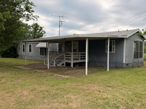 9391 County Road 2514, Eustace