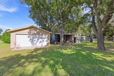 112 Spanish Trail, Weatherford, TX 76088 — photo 2