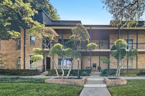 4312 Bellaire Drive S 225, Fort Worth