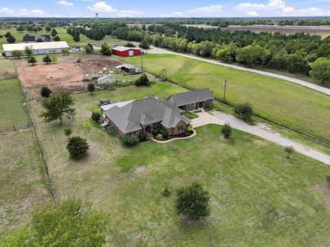 1422 County Road 377, Van Alstyne, TX 75495 — photo 3