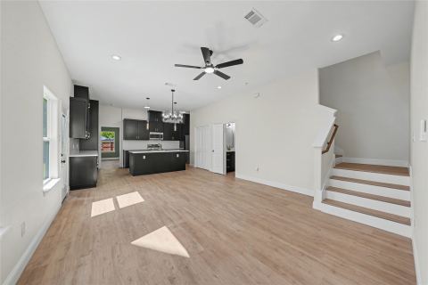 817 Stamps Avenue, Fort Worth, TX 76114 — photo 3