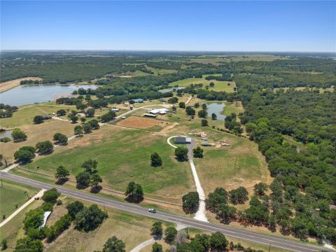 1640 Blair Drive, Cleburne, TX 76031 — photo 2