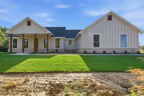 209 Waterford Drive, Weatherford