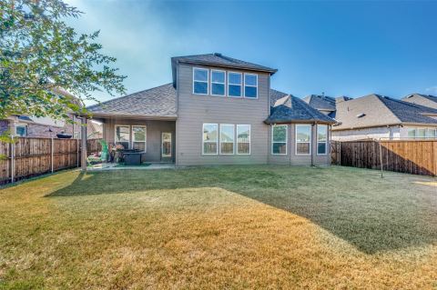 1609 Quentin Drive, Aubrey, TX 76227 — photo 3