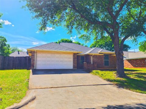 3321 Evers Parkway, Denton