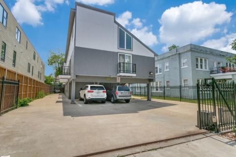 4023 N Hall Street 206, Dallas