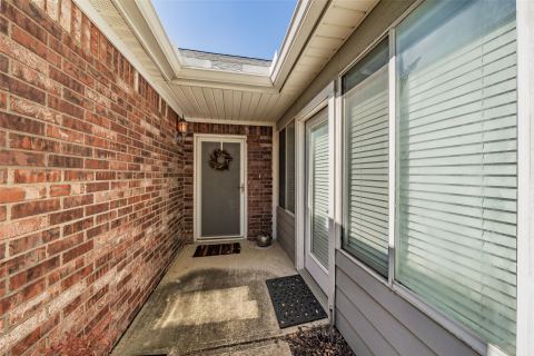 918 Bridges Drive, Arlington, TX 76012 — photo 3