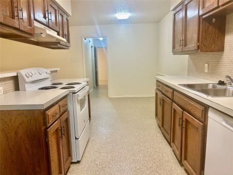 2301 Lido Lane, Arlington, TX 76015 — photo 2
