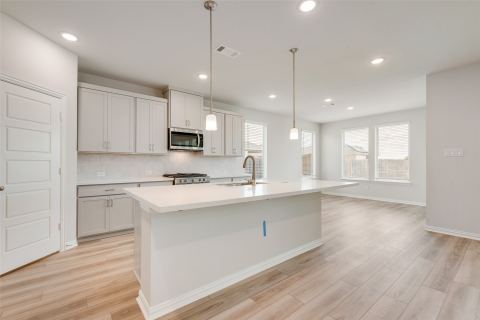 512 Marcus Lane, Crowley, TX 76036 — photo 2