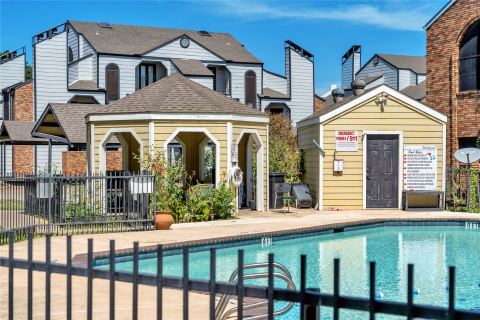 4430 Point Boulevard 101, Garland, TX 75043 — photo 2