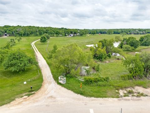 2900 County Road 317, Cleburne, TX 76031 — photo 2