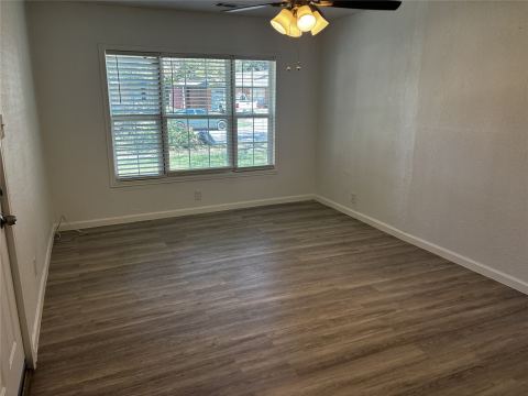 202 E Carolyn Drive, Garland, TX 75041 — photo 3