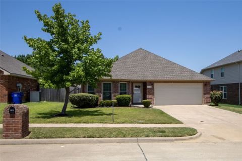 1613 Cowtown Drive, Mansfield, TX 76063 — photo 3