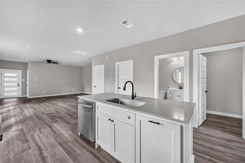 2211 Brookes Street, Fort Worth, TX 76105 — photo 3