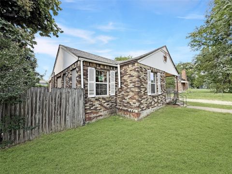 104 S 6th Street, Godley, TX 76044 — photo 3
