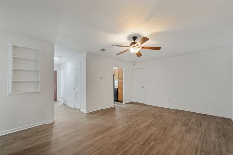 821 E Glendale St., Crowley, TX 76036 — photo 3