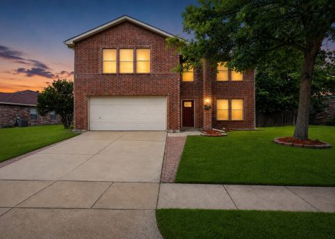 2405 Chestnut Drive, Little Elm